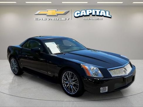 Used 2006 Cadillac XLR V RWD image 8