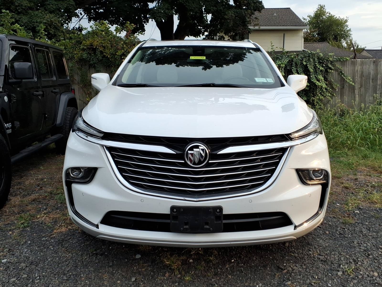 Used 2024 Buick Enclave Essence w/ Experience Buick Package AWD/4WD image 2