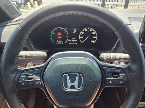 Used 2025 Honda CR-V Sport-L image 30