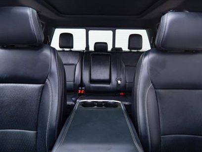 Used 2025 Ford F150 Lariat w/ Equipment Group 501A Mid