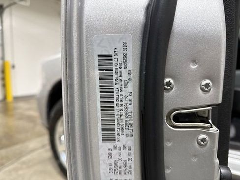 Used 2016 RAM 1500 Express AWD/4WD image 27