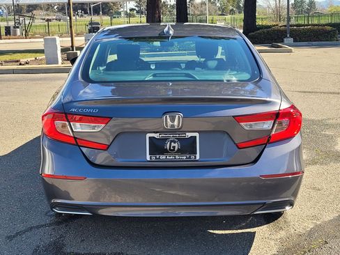 Used 2020 Honda Accord LX image 5