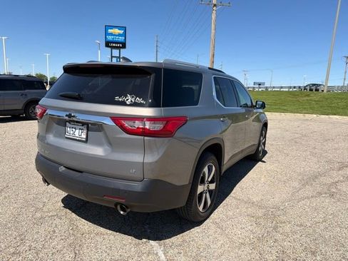 Used 2018 Chevrolet Traverse LT AWD/4WD image 5