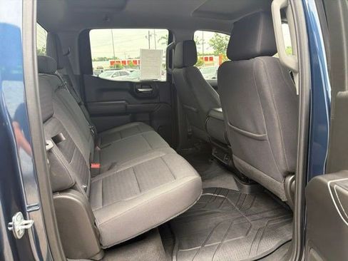 Used 2023 Chevrolet Silverado 1500 Custom w/ LPO, Dark Essentials Package AWD/4WD image 18