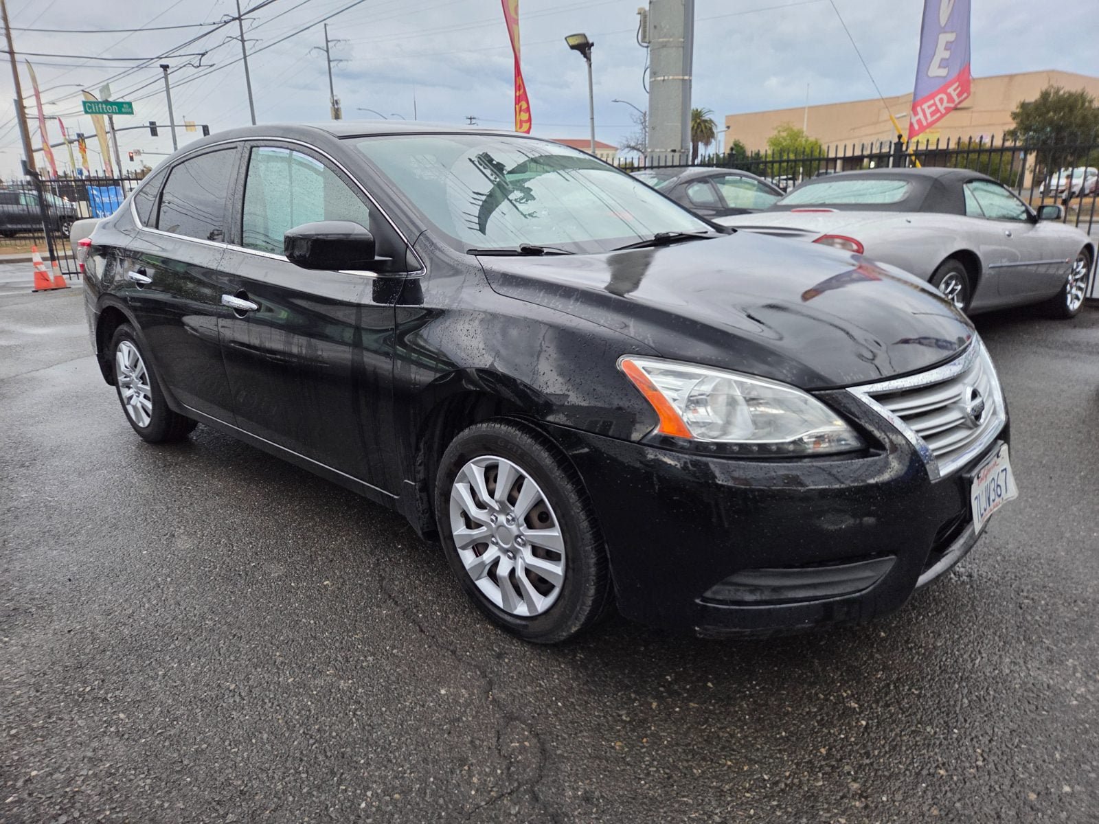 Used 2015 Nissan Sentra S FWD image 5