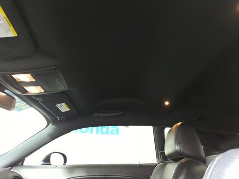 Used 2016 Dodge Challenger SXT Plus image 16