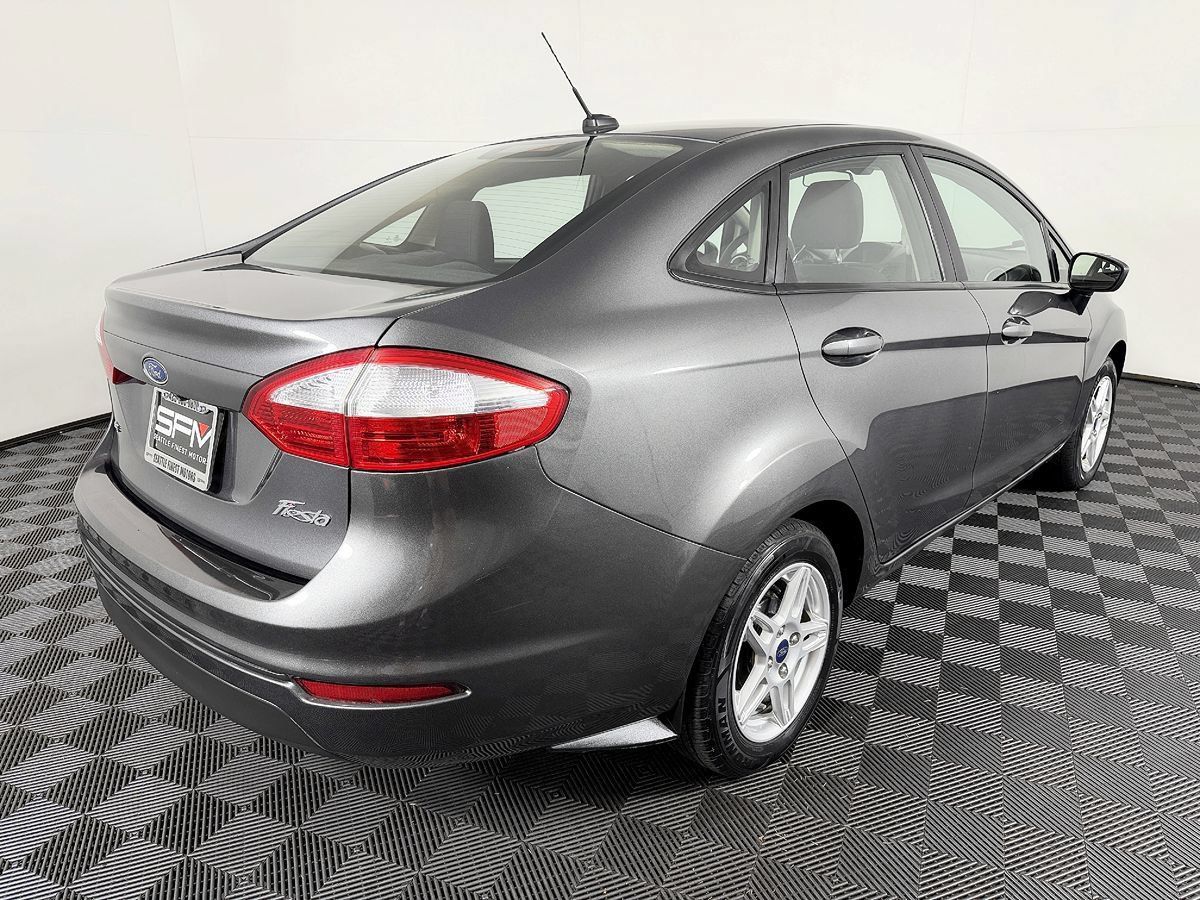 Used 2018 Ford Fiesta SE FWD image 8