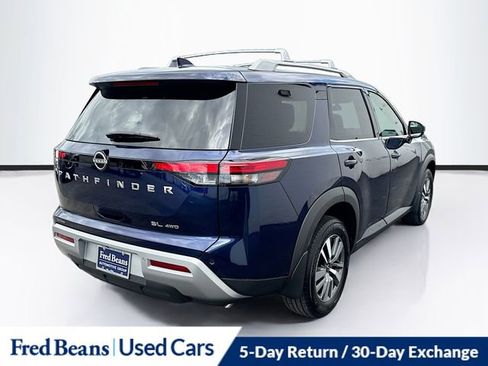 Used 2024 Nissan Pathfinder SL AWD/4WD image 7
