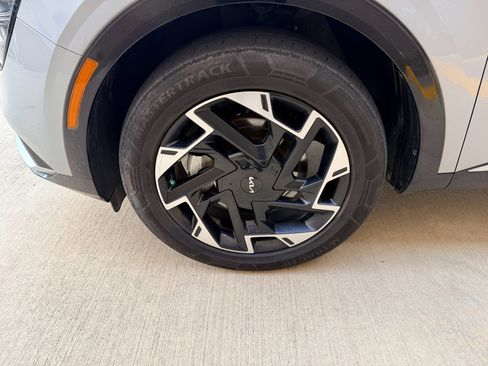 Used 2023 Kia Sportage SX AWD/4WD image 28