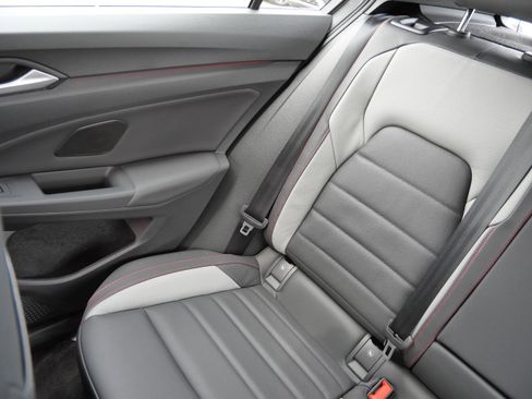 Certified 2024 Volkswagen GTI Autobahn image 12