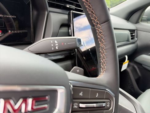 New 2026 GMC Terrain AT4 AWD/4WD image 22