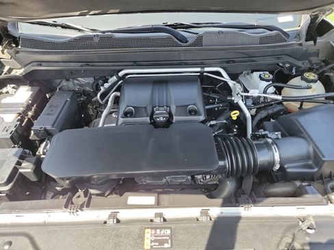 Used 2023 GMC Canyon AT4 w/ AT4 Premium Package AWD/4WD image 31