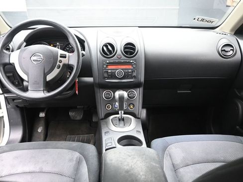 Used 2012 Nissan Rogue S image 9