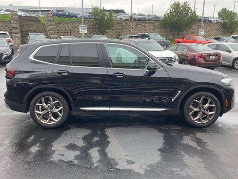 Used 2024 BMW X3 xDrive30i w/ Premium Package AWD/4WD image 2