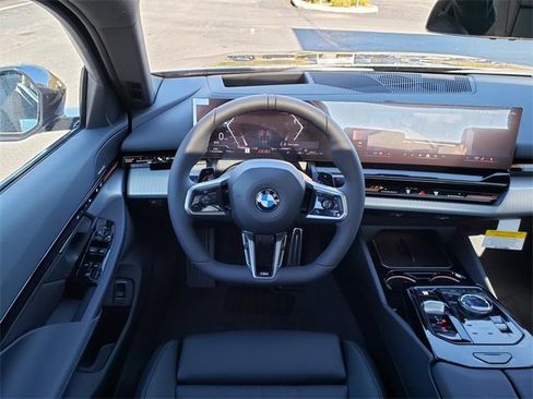 New 2026 BMW 530i xDrive image 14