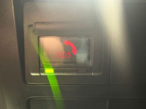 Used 2020 Toyota Tacoma TRD Sport image 22