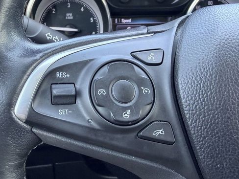 Used 2019 Buick Envision Essence FWD image 30