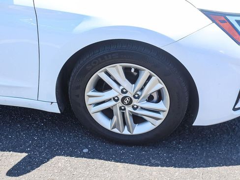 Used 2020 Hyundai Elantra SEL w/ Cargo Package (C1) FWD image 12