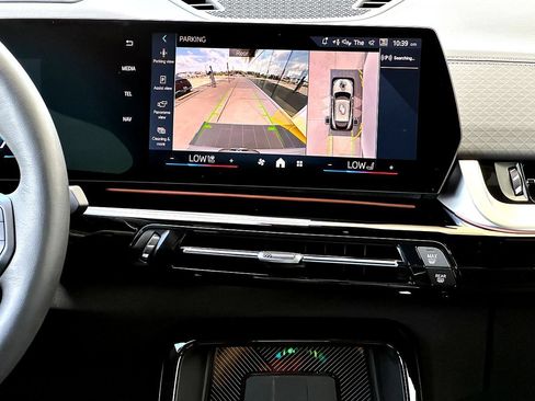 New 2026 BMW X2 xDrive28i w/ Technology Package AWD/4WD image 20