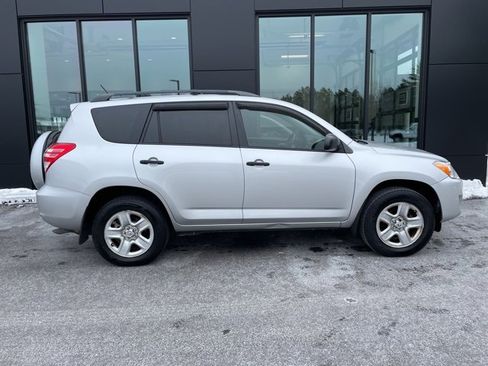 Used 2011 Toyota RAV4 4WD image 5