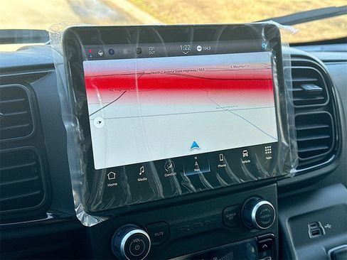 Used 2024 RAM ProMaster 3500 w/ Delivery Van Package image 18