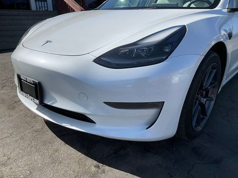 Used 2023 Tesla Model 3 Standard Range image 92