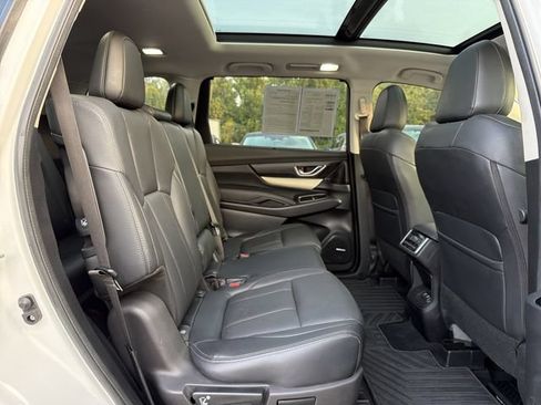 Used 2022 Subaru Ascent Limited w/ Technology Package AWD/4WD image 18