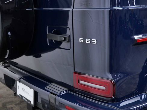 Used 2025 Mercedes-Benz G 63 AMG 4MATIC image 12
