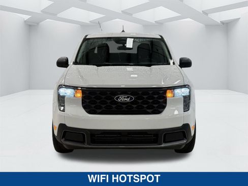 New 2026 Ford Maverick XLT image 9