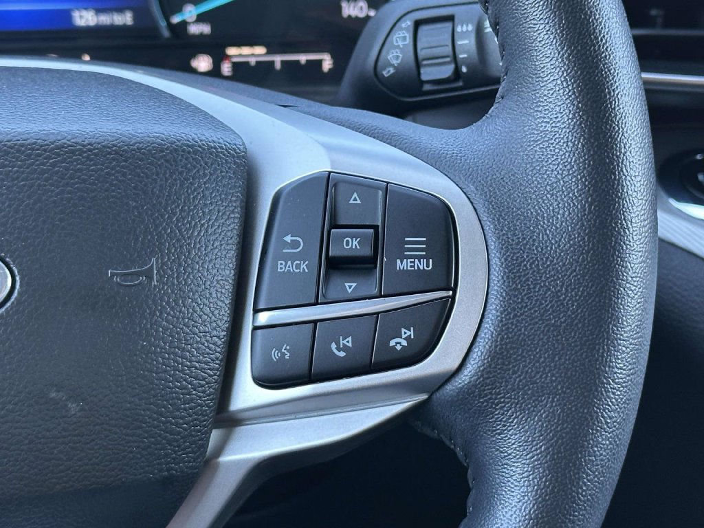Certified 2023 Ford Explorer XLT w/ Equipment Group 202A AWD/4WD image 22