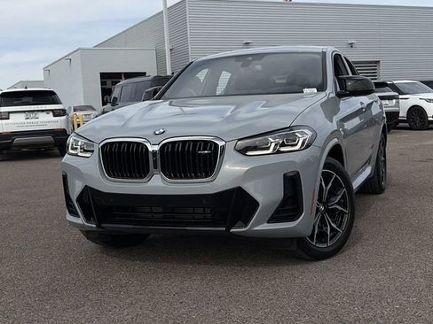 Used 2025 BMW X4 M40i AWD/4WD image 3