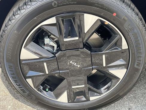 New 2026 Kia Sportage SX image 9