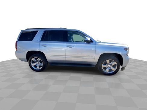 Used 2020 Chevrolet Tahoe LT w/ Max Trailering Package AWD/4WD image 3