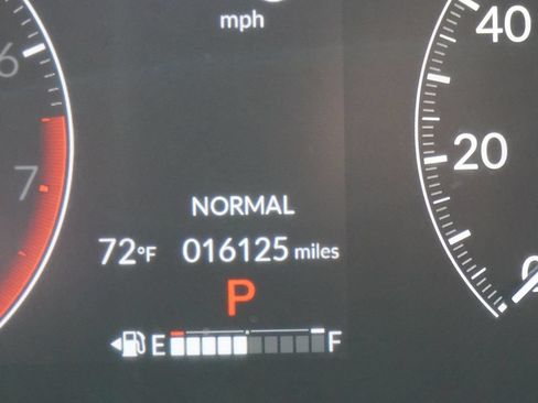 Used 2024 Honda CR-V EX image 29