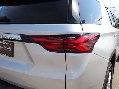 Used 2022 Chevrolet Traverse LS AWD/4WD image 30