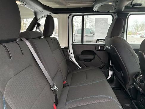 Certified 2025 Jeep Wrangler Unlimited Rubicon 4xe w/ Safety Group image 10