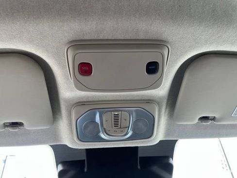 Used 2025 RAM ProMaster 3500 w/ Convenience Group FWD image 35