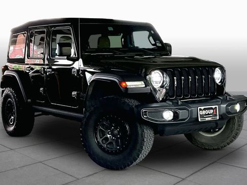 Used 2023 Jeep Wrangler Unlimited Sport AWD/4WD image 2