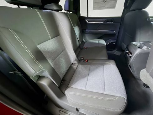 New 2026 GMC Acadia Elevation w/ Black Edition AWD/4WD image 20