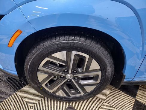 Certified 2022 Hyundai Kona SEL w/ Convenience Package image 6