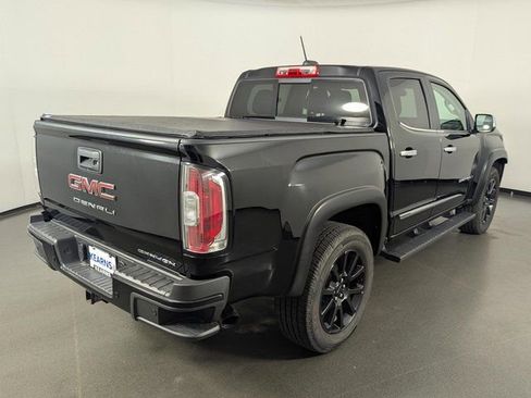 Used 2022 GMC Canyon Denali w/ Denali Black Edition Package image 7