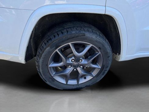 Used 2021 Jeep Grand Cherokee Limited w/ Quick Order Package 28K 80th AWD/4WD image 9