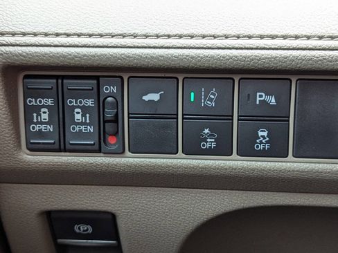 Used 2018 Honda Odyssey Touring image 26