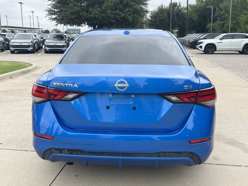 Used 2024 Nissan Sentra SV w/ SV Premium Package FWD image 8