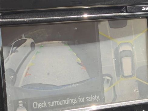 Used 2015 Nissan Rogue SL FWD image 8