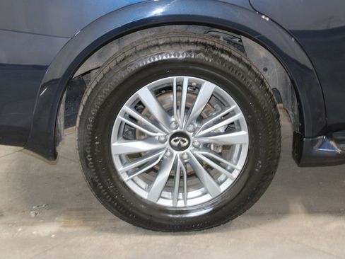 Used 2024 INFINITI QX80 Luxe image 53