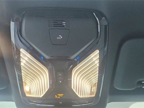 Used 2025 BMW X6 xDrive40i image 60