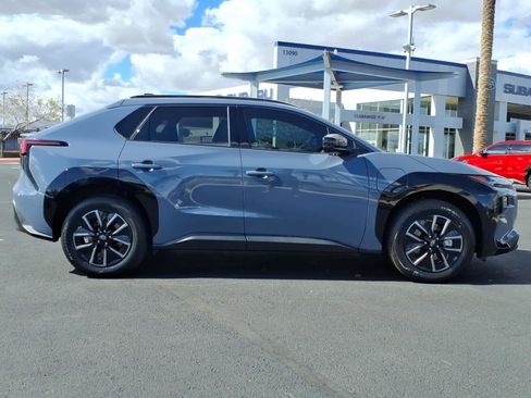 New 2026 Subaru Solterra AWD/4WD image 7