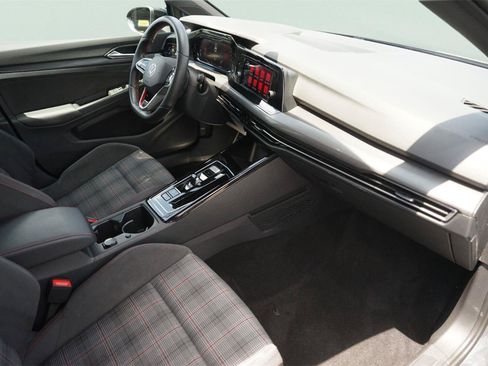 Used 2023 Volkswagen GTI 40th Anniversary Edition FWD image 17