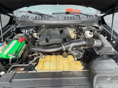 Used 2020 Ford F150 King Ranch w/ Equipment Group 601A Luxury AWD/4WD image 32